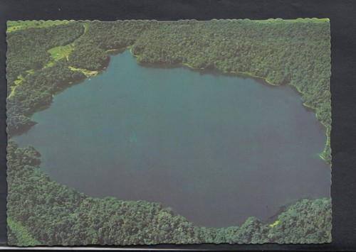Australia postcard lake - australia,